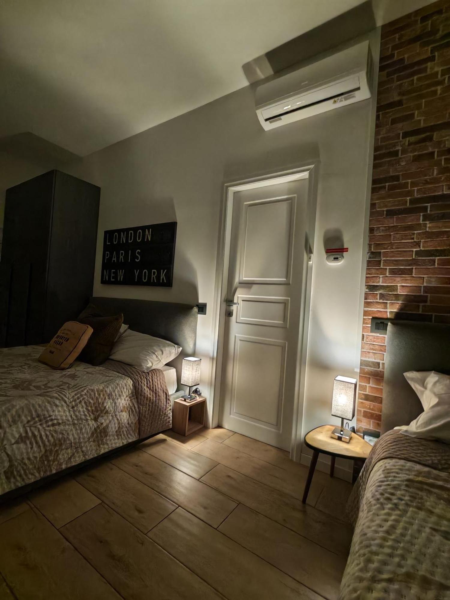 Mc Fly Rooms Malpensa Airport Gallarate Exterior foto