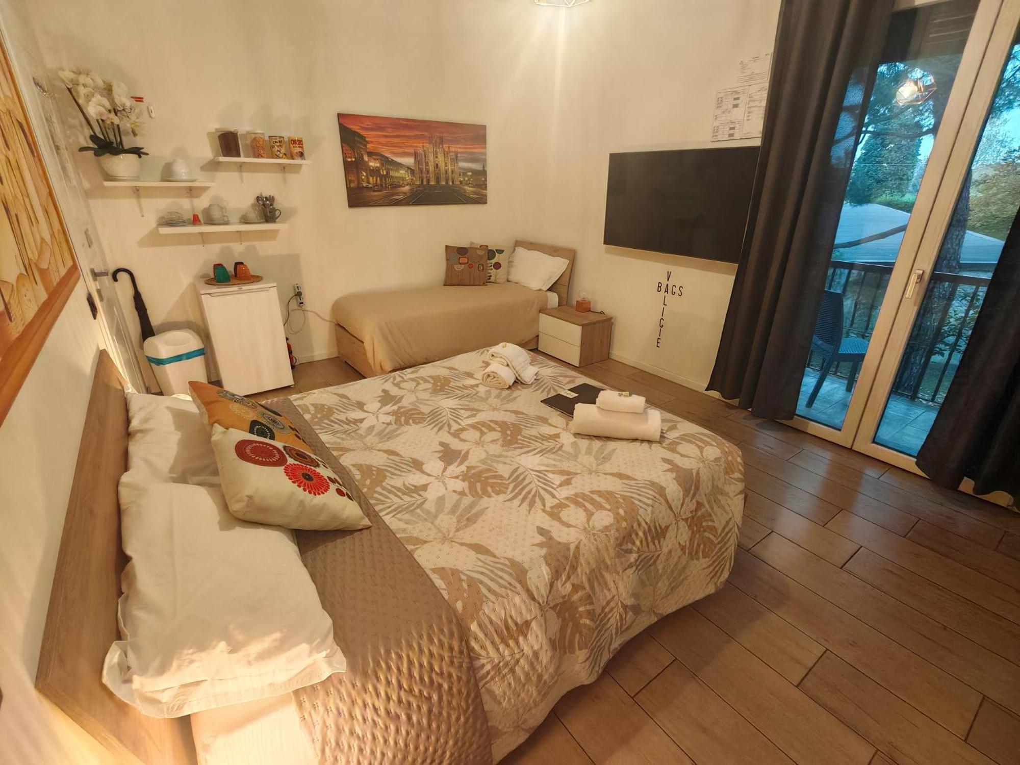 Mc Fly Rooms Malpensa Airport Gallarate Exterior foto